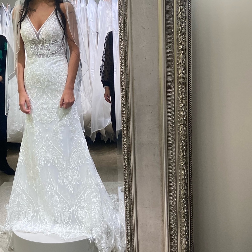 Louvre Couture Wedding Dress - Picture 4 of 8